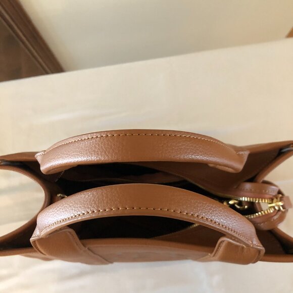 Marc Jacobs Size MEDUIM Leather Tote Bag - Picture 6 of 10